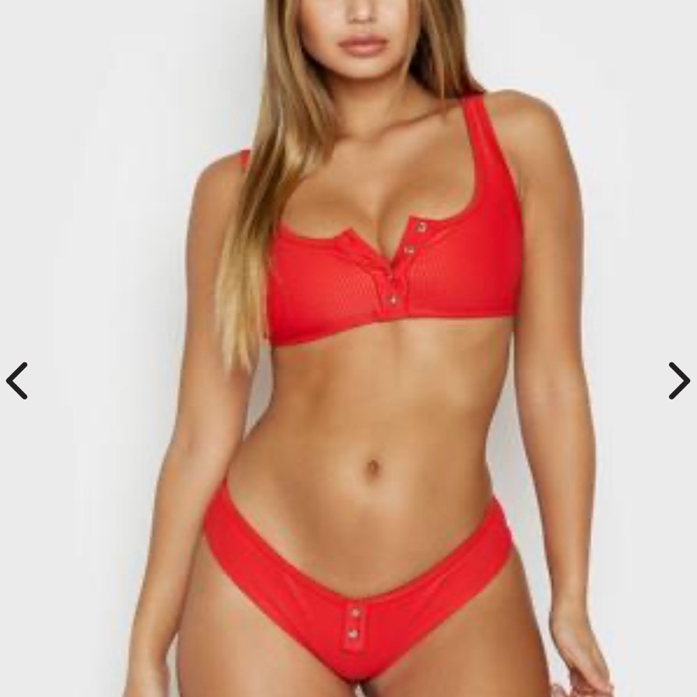 Frankie’s Alana bottoms red
